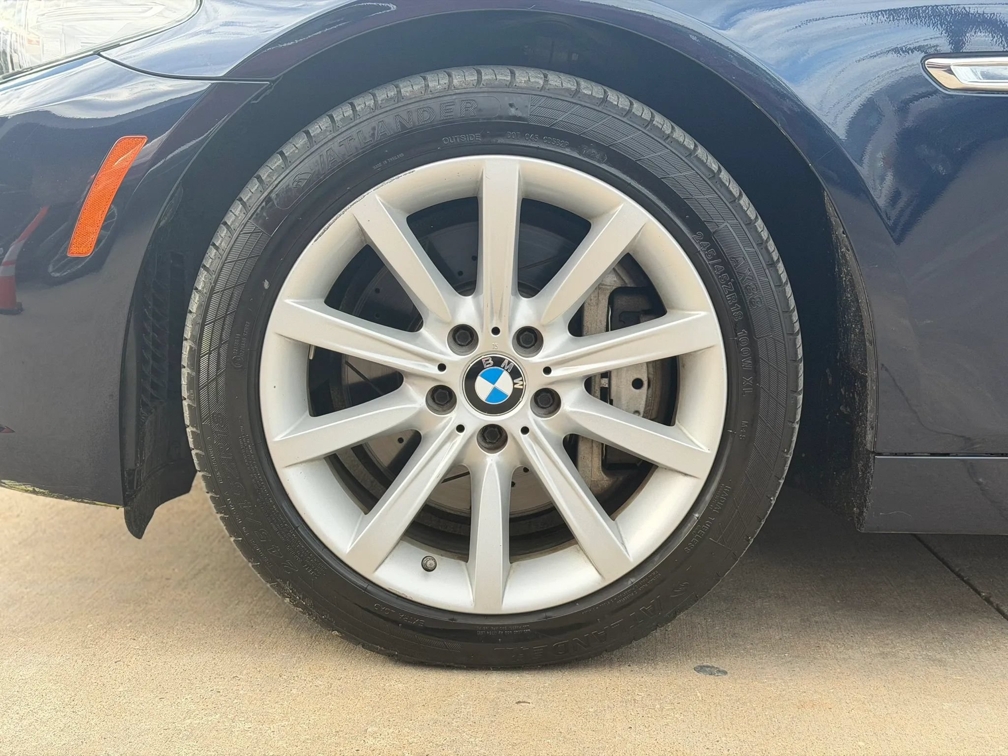 Used 2015 BMW 535i xDrive Sedan AWD/4WD image 14