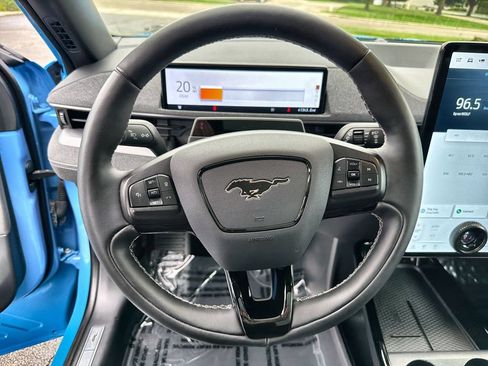 Used 2022 Ford Mustang Mach-E GT w/ GT Performance Edition AWD/4WD image 11