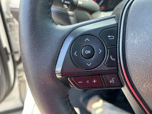 Used 2023 Toyota RAV4 XLE Premium FWD image 6