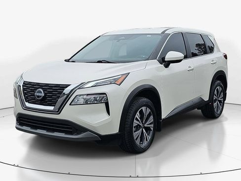 Used 2023 Nissan Rogue SV FWD image 10