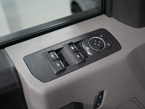 Used 2018 Ford F150 XL w/ Equipment Group 101A Mid AWD/4WD image 27