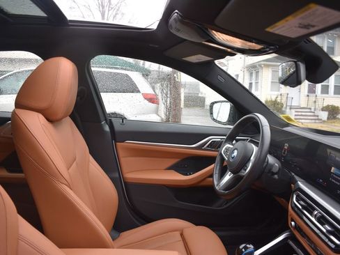 Used 2023 BMW i4 eDrive40 w/ M Sport Package image 21