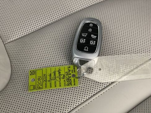 Used 2024 Hyundai Palisade Calligraphy AWD/4WD image 19