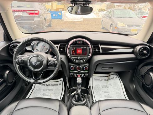 Used 2019 MINI Cooper 2-Door Hardtop w/ Storage Package image 25
