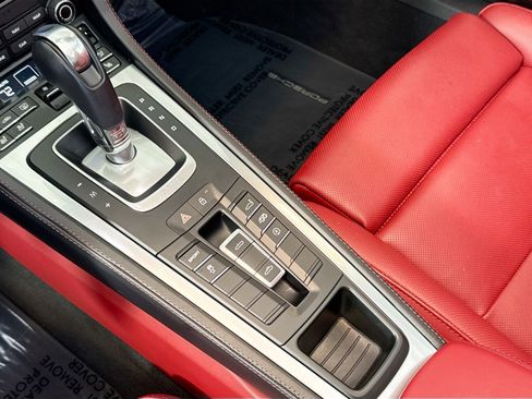 Used 2022 Porsche 718 Boxster S image 18