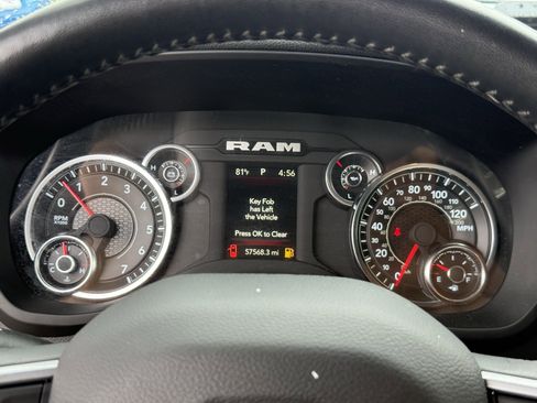 Used 2024 RAM 2500 Big Horn AWD/4WD image 18