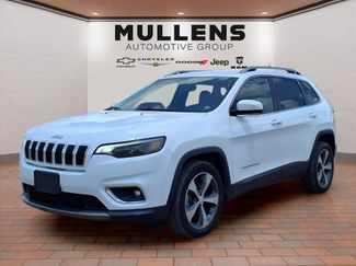 Used 2019 Jeep Cherokee Limited FWD video 1