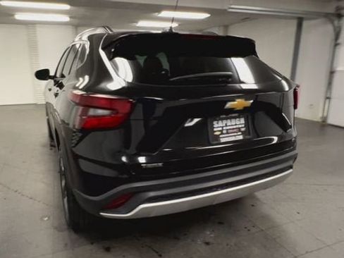 Certified 2024 Chevrolet Trax LT image 7