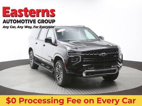Used 2025 Chevrolet Suburban Z71 AWD/4WD image 53