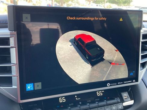 Used 2024 Toyota Tundra Platinum image 22