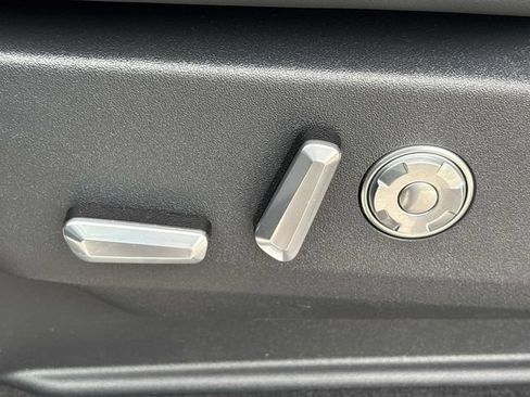 New 2026 Lincoln Navigator Reserve w/ Jet Appearance Package AWD/4WD image 24