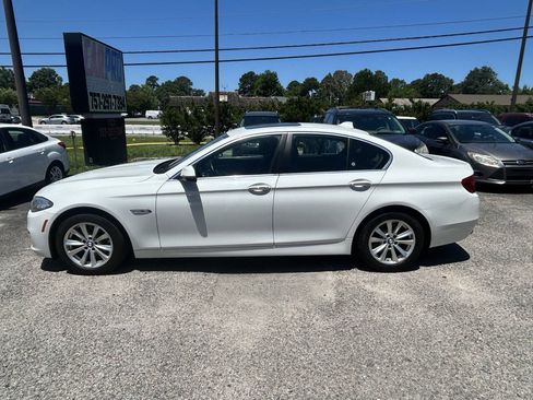Used 2014 BMW 528i xDrive Sedan AWD/4WD image 8