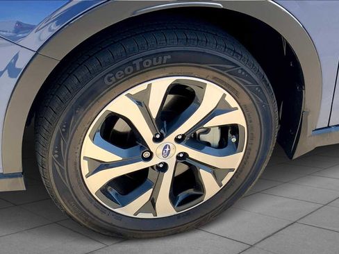 Used 2020 Subaru Outback Limited w/ Popular Package #2 image 10