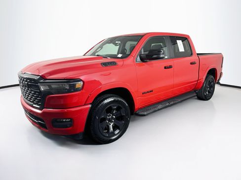 Used 2025 RAM 1500 Big Horn AWD/4WD image 3