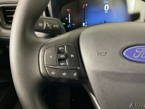 New 2026 Ford Maverick XL image 18