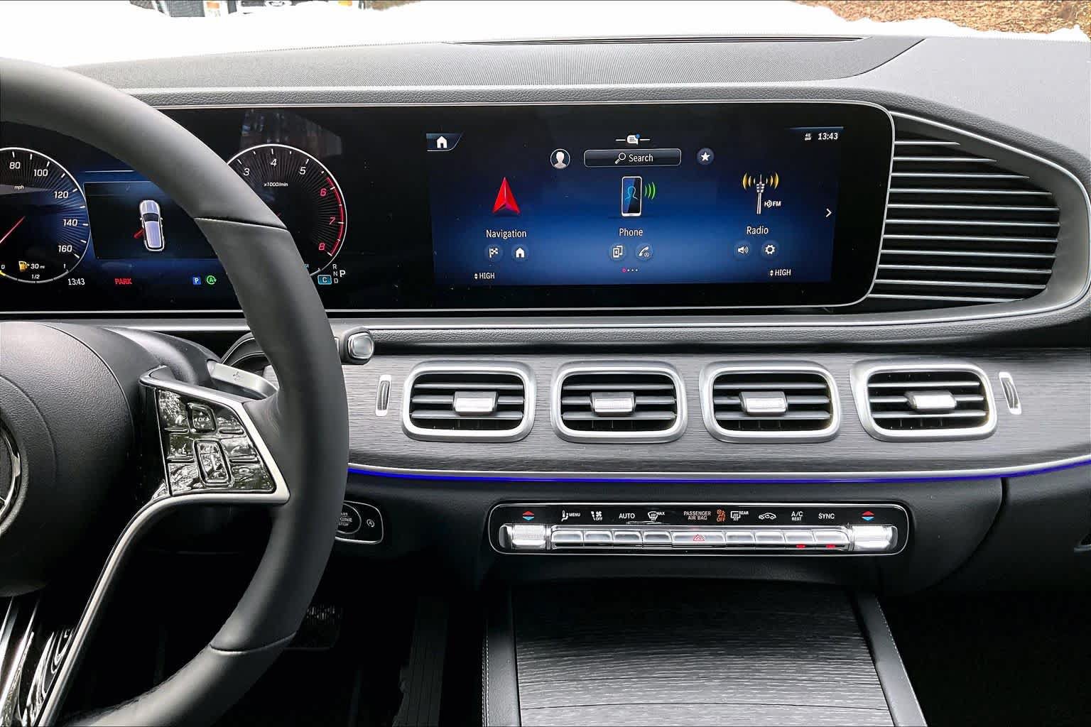 Used 2026 Mercedes-Benz GLE 350 4MATIC image 9