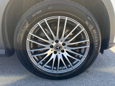 Used 2026 Mercedes-Benz GLC 300 4MATIC image 26