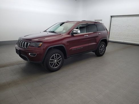 Used 2017 Jeep Grand Cherokee Limited w/ Luxury Group II AWD/4WD image 2