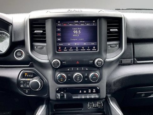 Used 2020 RAM 1500 Big Horn AWD/4WD image 10