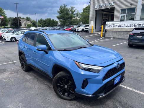 Used 2024 Toyota RAV4 SE AWD/4WD image 14