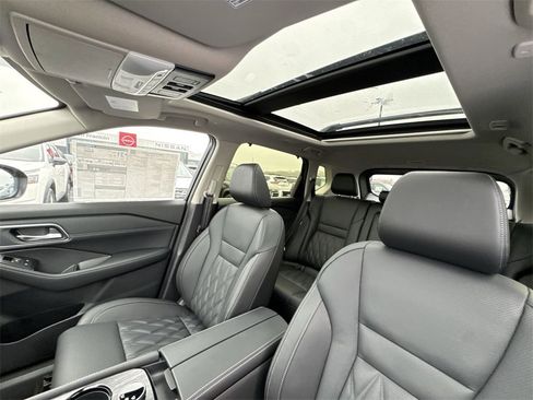 New 2026 Nissan Rogue Platinum w/ Platinum Premium Package image 22