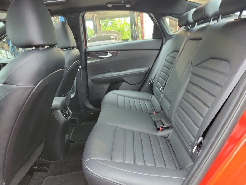 Certified 2022 Kia Forte GT-Line w/ GT-Line Premium Package FWD image 13