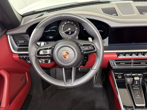 Certified 2024 Porsche 911 Carrera RWD image 31