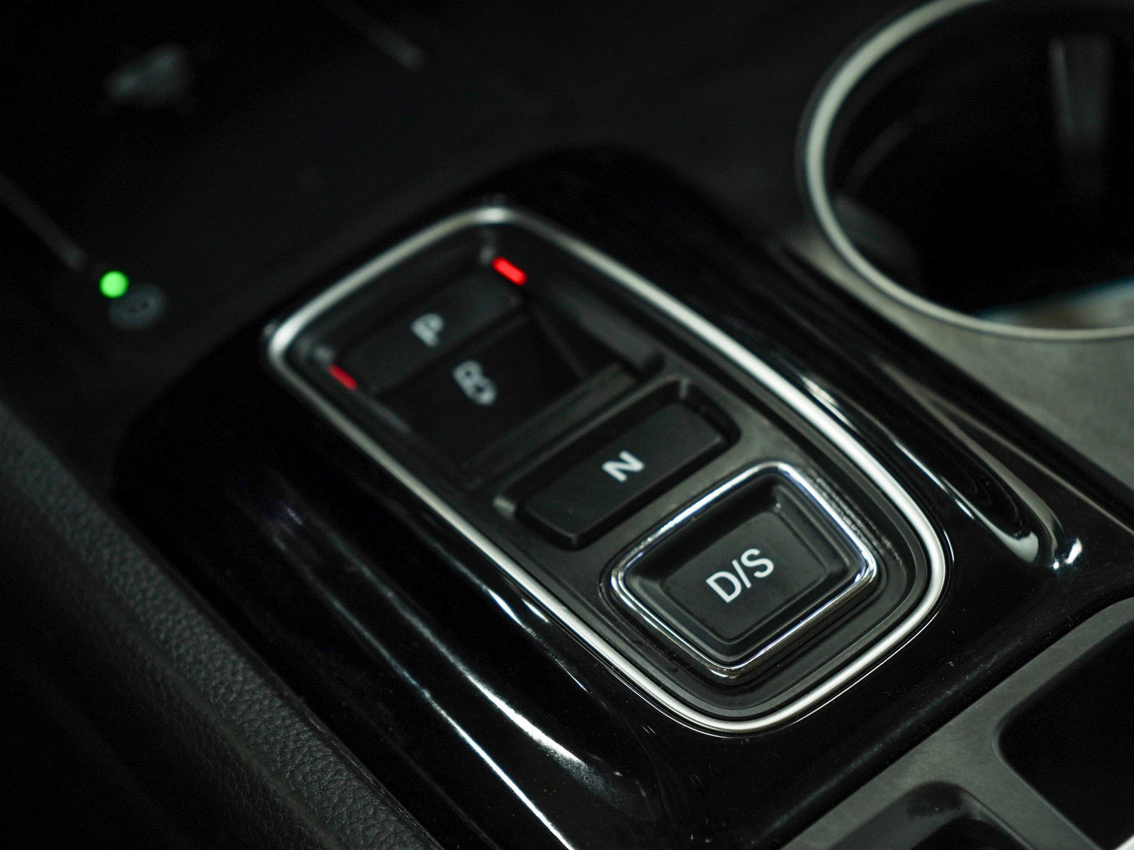 Used 2025 Honda Pilot EX-L image 18
