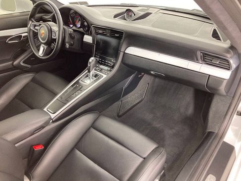 Certified 2018 Porsche 911 Carrera S image 19