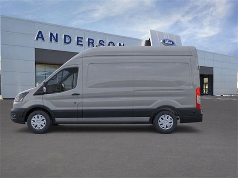 New 2025 Ford E-Transit 148 High Roof image 3