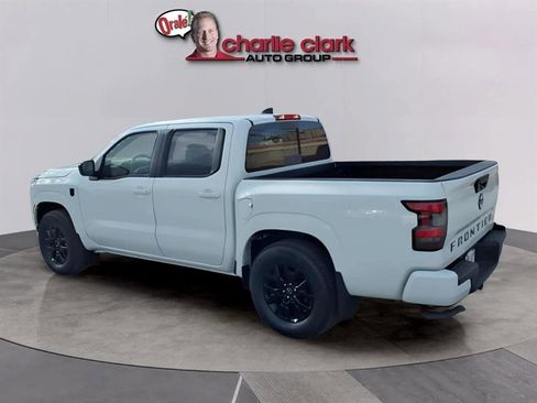 New 2026 Nissan Frontier SV w/ Tow Package image 3