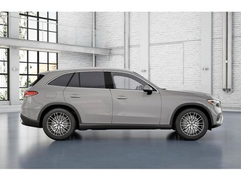 New 2026 Mercedes-Benz GLC 300 GLC 300 image 2