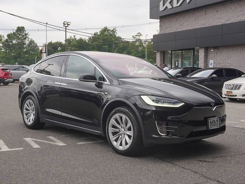 Used 2019 Tesla Model X Long Range AWD/4WD image 47