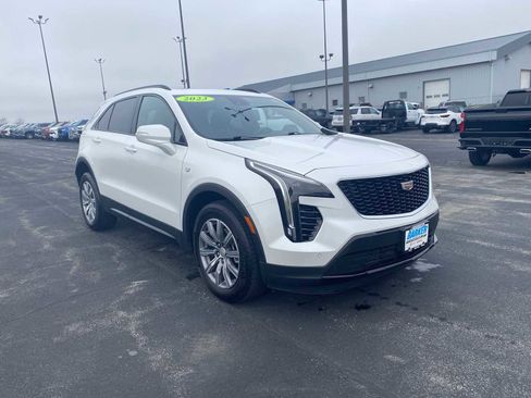 Used 2023 Cadillac XT4 Sport w/ Cold Weather Package image 15