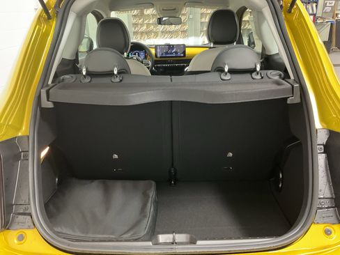 New 2026 FIAT 500 e w/ Comfort Group FWD image 13