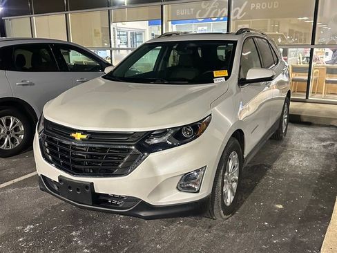 Used 2019 Chevrolet Equinox LT w/ Sun & Navigation Package image 1