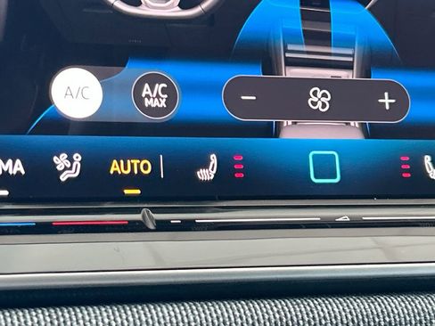 New 2026 Volkswagen Tiguan S image 30