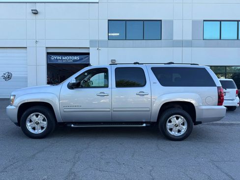 Used 2013 Chevrolet Suburban LT AWD/4WD image 10