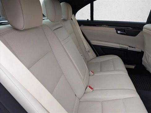 Used 2011 Mercedes-Benz S 550 S 550 image 29