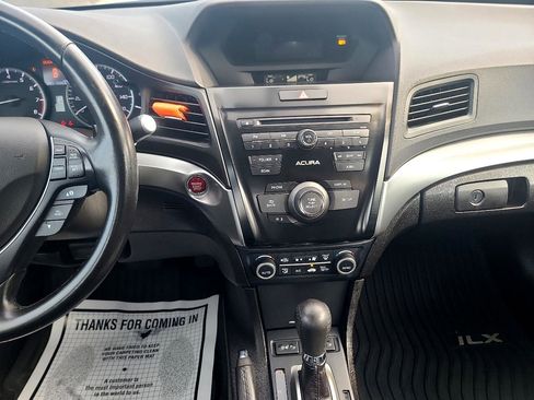 Used 2017 Acura ILX image 16