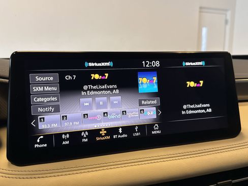 Certified 2023 INFINITI QX60 Luxe w/ Vision Package AWD/4WD image 16