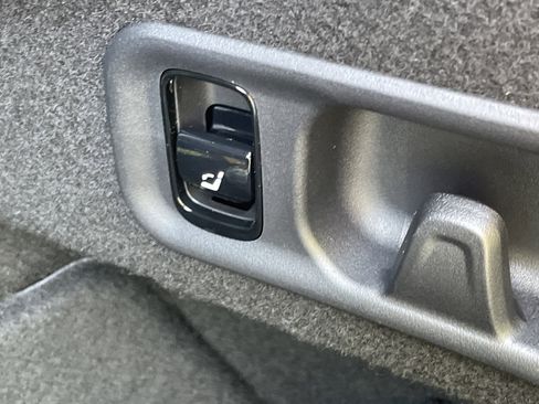 New 2026 Mercedes-Benz E 53 AMG e 4MATIC Sedan image 12