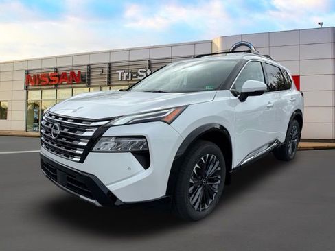 New 2026 Nissan Rogue Platinum w/ Platinum Premium Package image 2