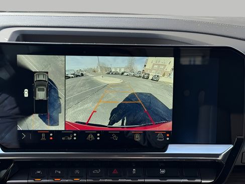 Used 2025 Chevrolet Silverado 1500 LT w/ Safety Package image 19