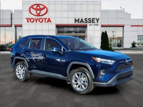 Used 2024 Toyota RAV4 XLE Premium image 1