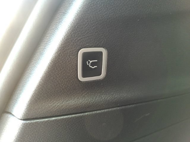 Used 2025 Chrysler Pacifica Select FWD image 29