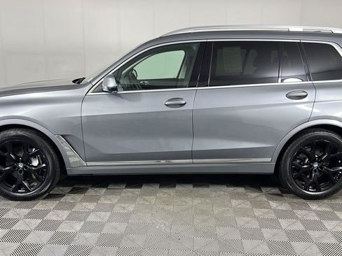 Used 2024 BMW X7 xDrive40i w/ Premium Package AWD/4WD image 27