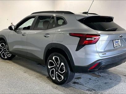 Used 2025 Chevrolet Trax RS w/ Sunroof Package