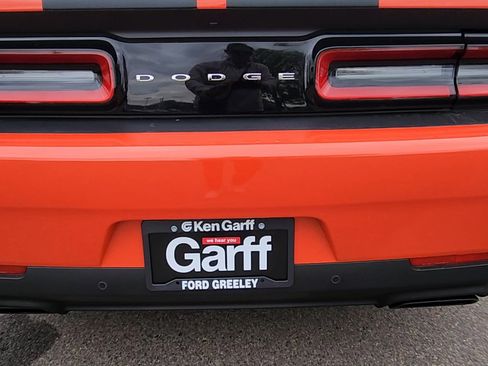 Used 2016 Dodge Challenger SRT Hellcat RWD image 41