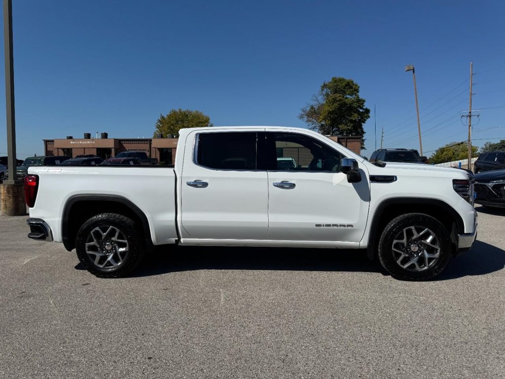 Used 2023 GMC Sierra 1500 SLT w/ SLT Premium Package AWD/4WD image 2